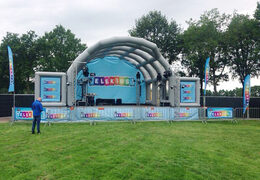 Mobiel podium op maat Telekids