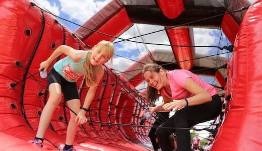 JB Promotions van JB Inflatables; De maatwerk specialist voor opblaasbare reclame artikelen en promotiematerialen op maat gemaakt in eigen huisstijl